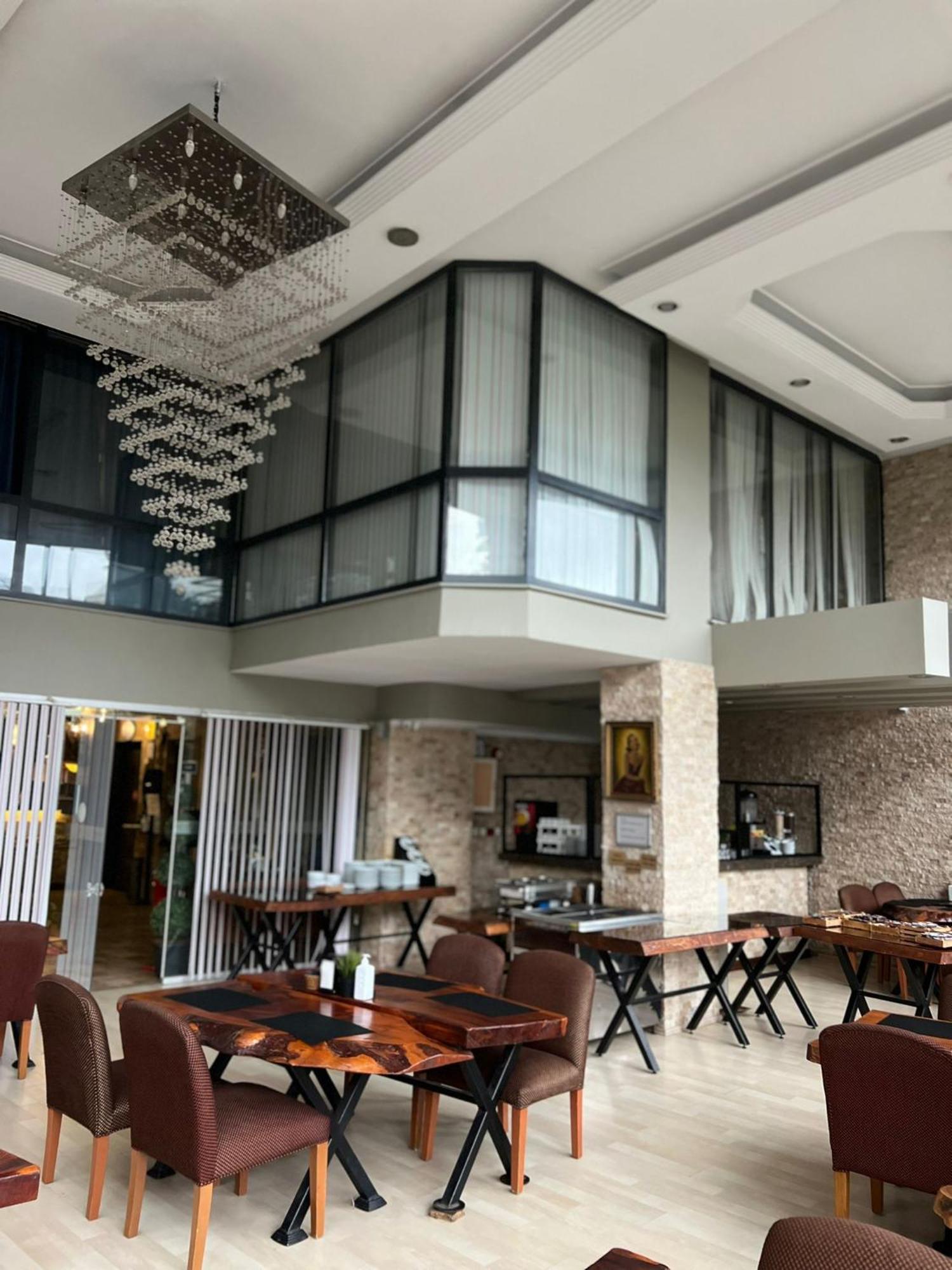 Grand Park Hotel Corlu City Center Bed And Breakfast Exterior photo
