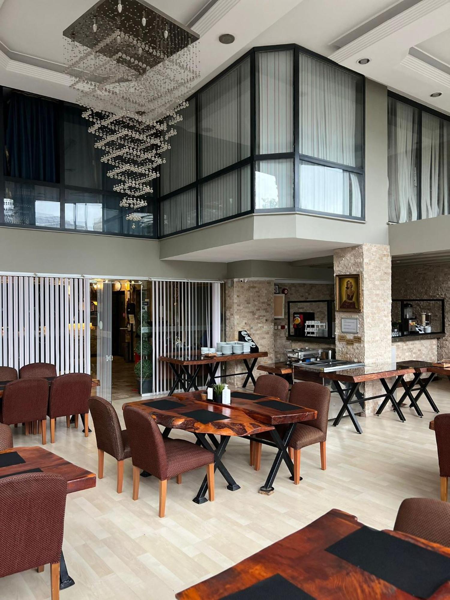 Grand Park Hotel Corlu City Center Bed And Breakfast Exterior photo